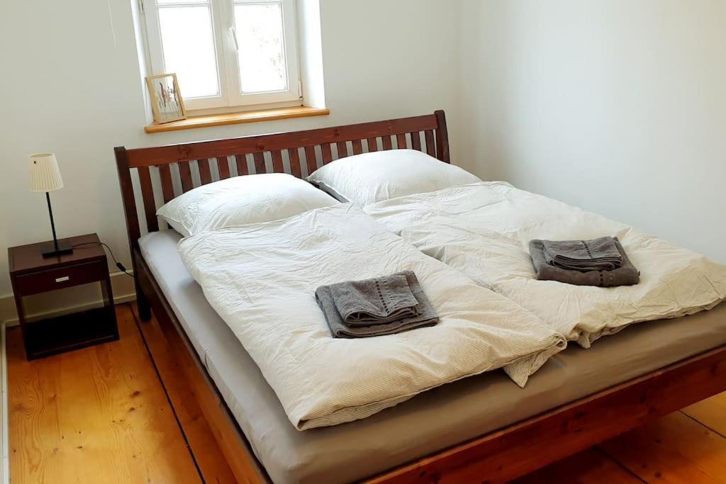Ferienwohnung In Der Villa Sana Mit Grossem Garten Rofingen Exteriör bild